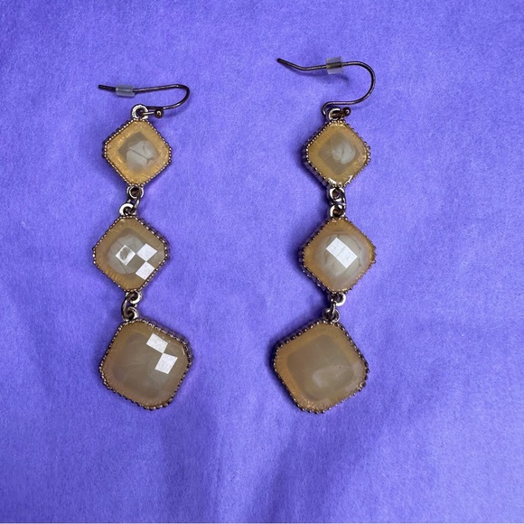 Elegant Yellow Stone Drop Earrings - Picture 2 of 3